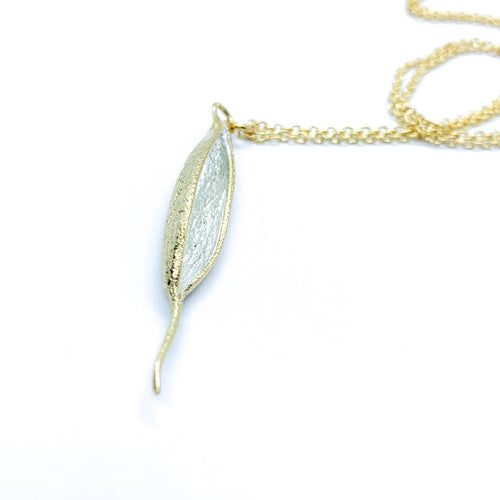 Rewarewa Necklace - Gold and Silver